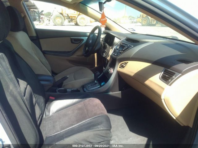 Photo 4 VIN: KMHDH4AE1DU724270 - HYUNDAI ELANTRA 