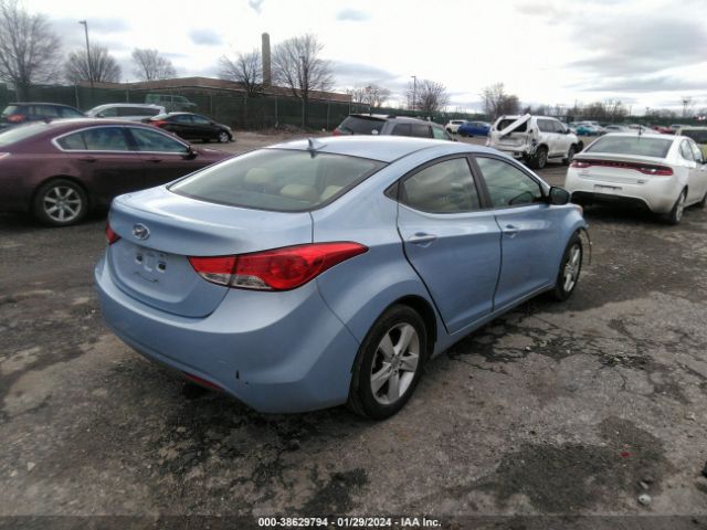 Photo 3 VIN: KMHDH4AE1DU754787 - HYUNDAI ELANTRA 