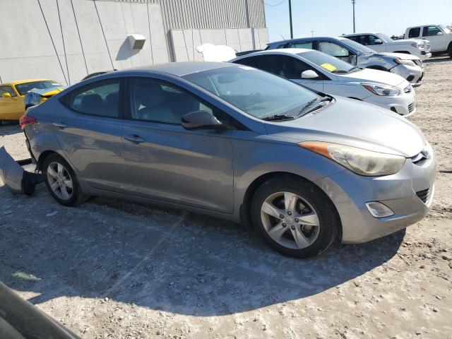 Photo 3 VIN: KMHDH4AE1DU756930 - HYUNDAI ELANTRA 