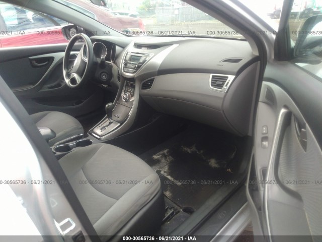 Photo 4 VIN: KMHDH4AE1DU759827 - HYUNDAI ELANTRA 