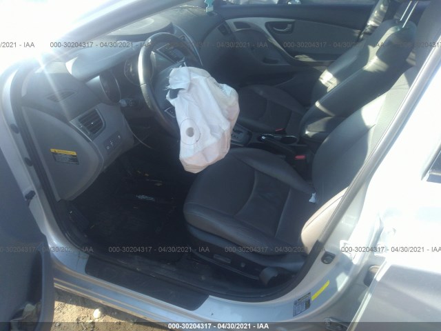 Photo 4 VIN: KMHDH4AE1DU843548 - HYUNDAI ELANTRA 