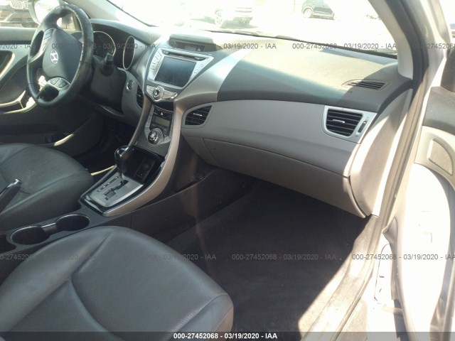 Photo 4 VIN: KMHDH4AE1DU849091 - HYUNDAI ELANTRA 