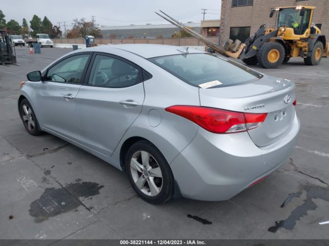 Photo 2 VIN: KMHDH4AE1DU849186 - HYUNDAI ELANTRA 