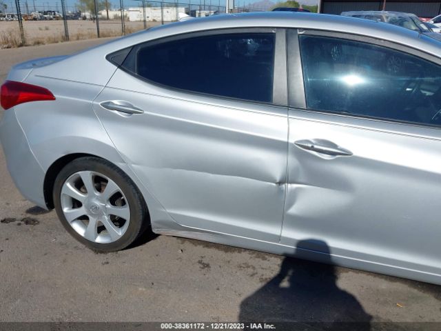 Photo 5 VIN: KMHDH4AE1DU869101 - HYUNDAI ELANTRA 