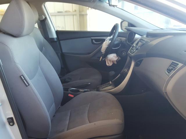 Photo 4 VIN: KMHDH4AE1DU888361 - HYUNDAI ELANTRA GL 