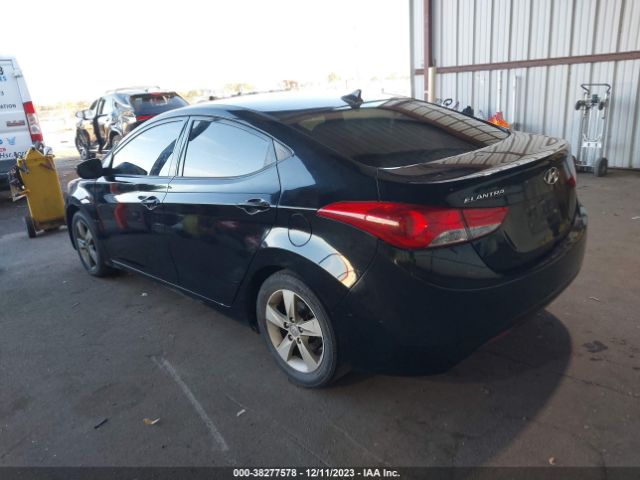 Photo 2 VIN: KMHDH4AE1DU888523 - HYUNDAI ELANTRA 