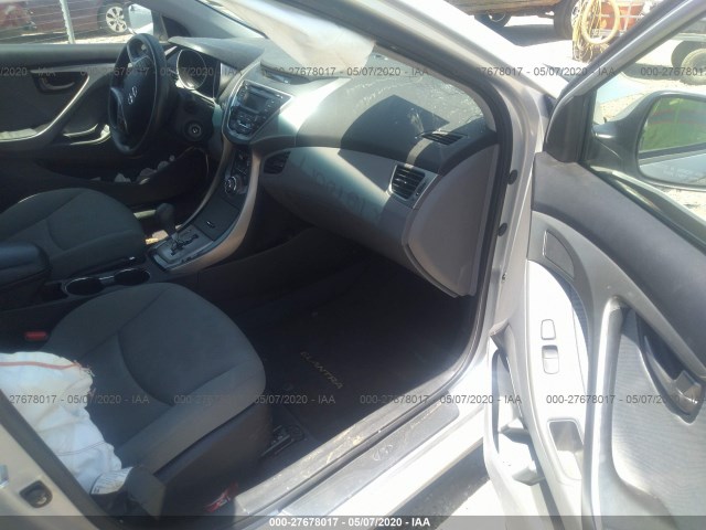 Photo 4 VIN: KMHDH4AE1DU957355 - HYUNDAI ELANTRA 