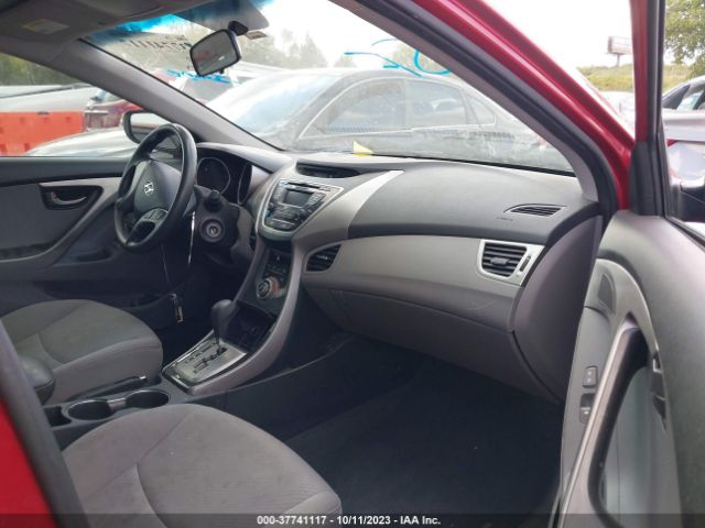 Photo 4 VIN: KMHDH4AE1DU966587 - HYUNDAI ELANTRA 