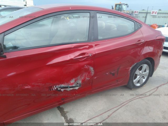 Photo 5 VIN: KMHDH4AE1DU971496 - HYUNDAI ELANTRA 