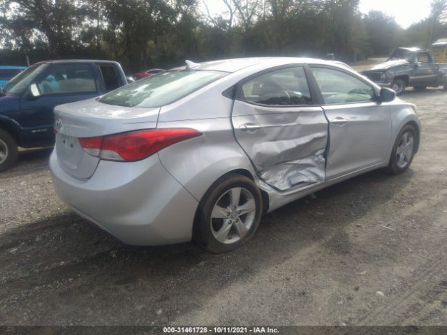 Photo 3 VIN: KMHDH4AE1DU991229 - HYUNDAI ELANTRA 