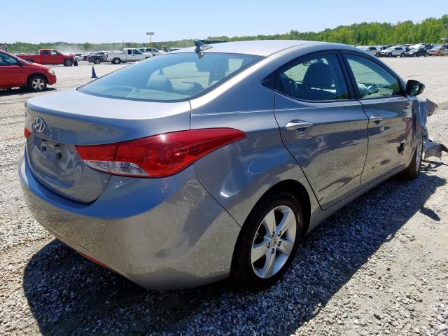 Photo 3 VIN: KMHDH4AE1DU997869 - HYUNDAI ELANTRA GL 