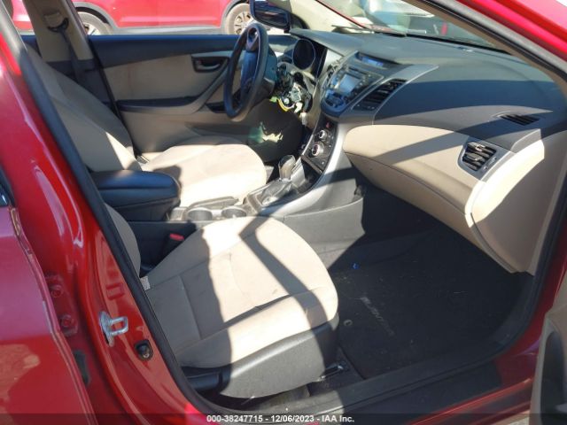 Photo 4 VIN: KMHDH4AE1EU083381 - HYUNDAI ELANTRA 