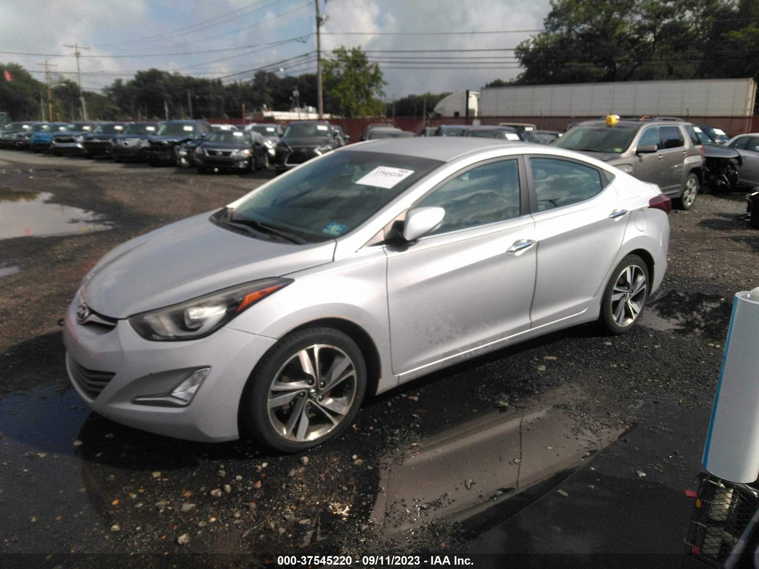 Photo 1 VIN: KMHDH4AE1EU114628 - HYUNDAI ELANTRA 