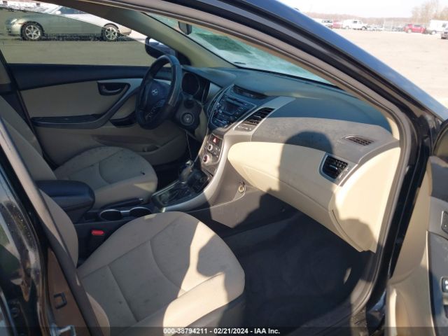 Photo 4 VIN: KMHDH4AE1EU170410 - HYUNDAI ELANTRA 