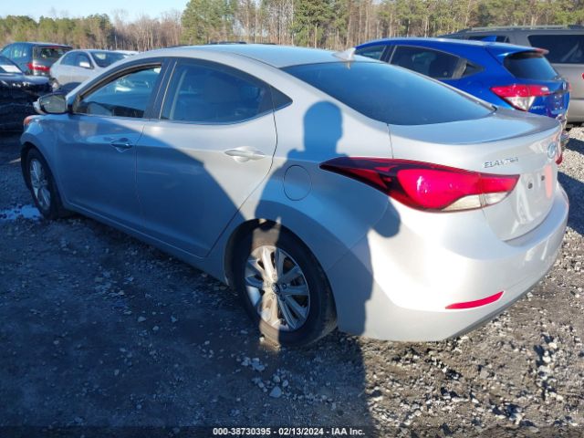 Photo 2 VIN: KMHDH4AE1FU226377 - HYUNDAI ELANTRA 