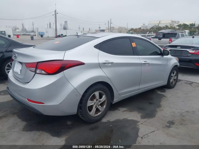 Photo 3 VIN: KMHDH4AE1FU264529 - HYUNDAI ELANTRA 