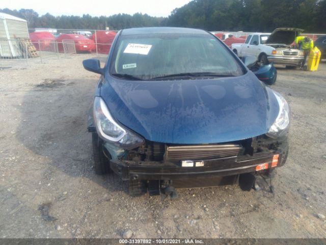 Photo 5 VIN: KMHDH4AE1FU279337 - HYUNDAI ELANTRA 