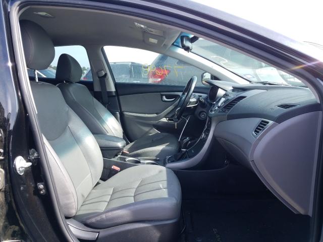 Photo 4 VIN: KMHDH4AE1FU284084 - HYUNDAI ELANTRA SE 