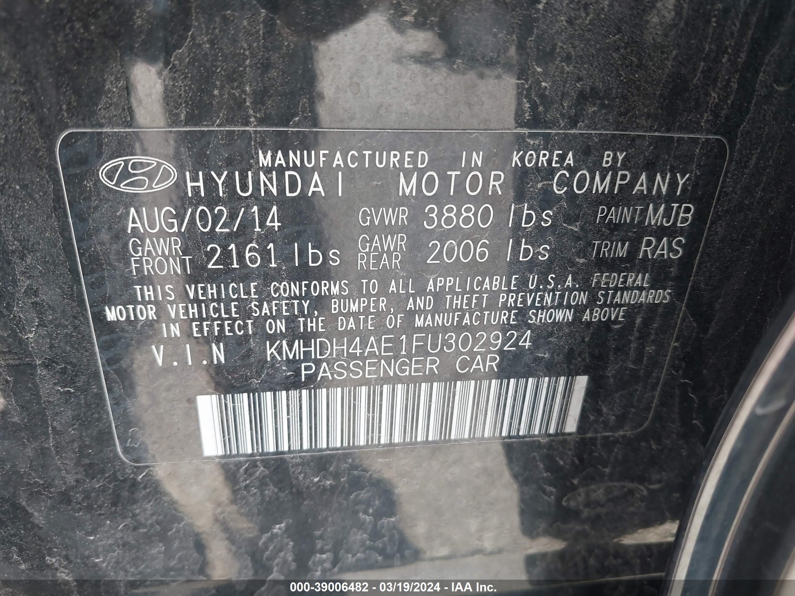 Photo 8 VIN: KMHDH4AE1FU302924 - HYUNDAI ELANTRA 