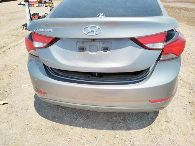 Photo 8 VIN: KMHDH4AE1FU303491 - HYUNDAI ELANTRA SE 