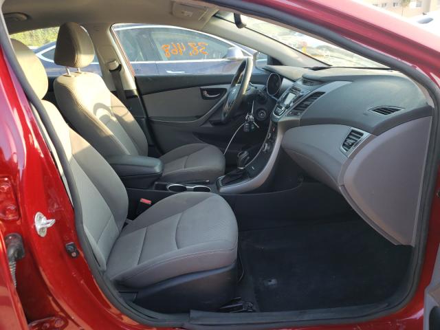 Photo 4 VIN: KMHDH4AE1FU310506 - HYUNDAI ELANTRA 