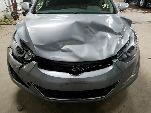 Photo 8 VIN: KMHDH4AE1FU321411 - HYUNDAI ELANTRA SE 