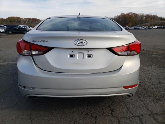 Photo 5 VIN: KMHDH4AE1FU352867 - HYUNDAI ELANTRA SE 