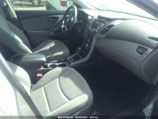 Photo 4 VIN: KMHDH4AE1FU354652 - HYUNDAI ELANTRA 