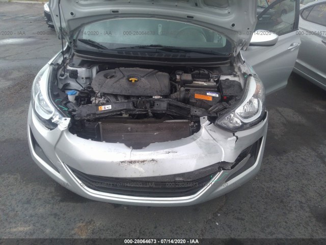 Photo 5 VIN: KMHDH4AE1FU378904 - HYUNDAI ELANTRA 