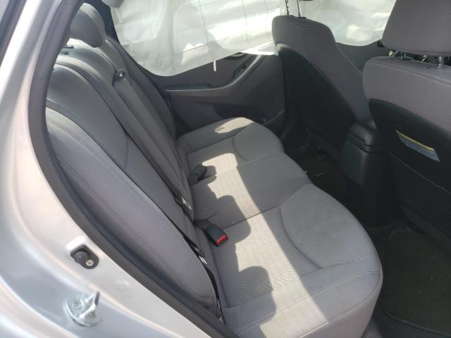 Photo 5 VIN: KMHDH4AE1FU388087 - HYUNDAI ELANTRA SE 