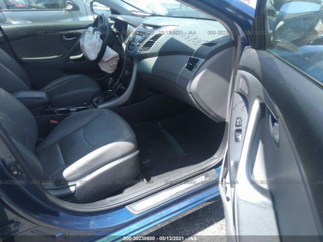 Photo 4 VIN: KMHDH4AE1GU476493 - HYUNDAI ELANTRA 