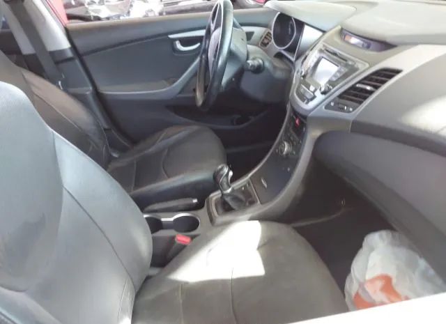 Photo 4 VIN: KMHDH4AE1GU476803 - HYUNDAI ELANTRA 