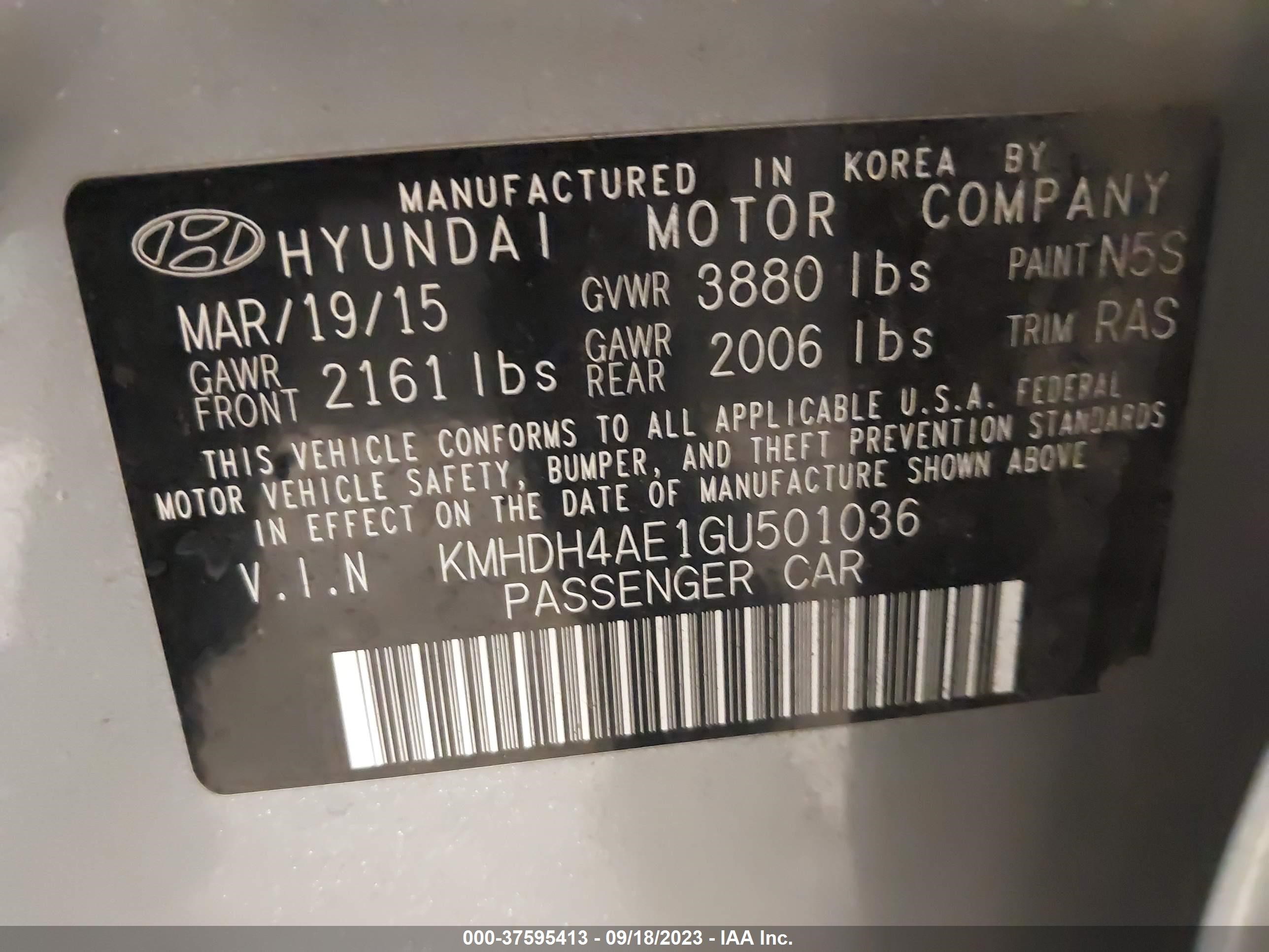 Photo 8 VIN: KMHDH4AE1GU501036 - HYUNDAI ELANTRA 