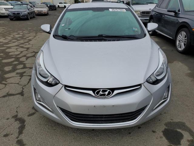 Photo 4 VIN: KMHDH4AE1GU534571 - HYUNDAI ELANTRA SE 