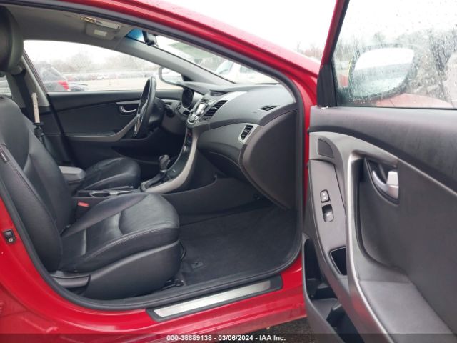 Photo 4 VIN: KMHDH4AE1GU598920 - HYUNDAI ELANTRA 