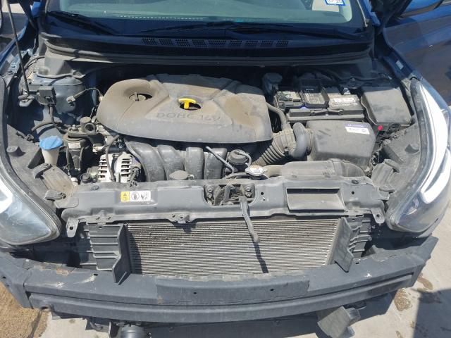 Photo 6 VIN: KMHDH4AE1GU633603 - HYUNDAI ELANTRA SE 