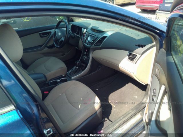 Photo 4 VIN: KMHDH4AE1GU636372 - HYUNDAI ELANTRA 