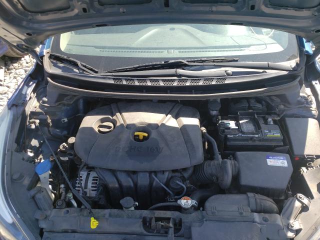 Photo 6 VIN: KMHDH4AE1GU649106 - HYUNDAI ELANTRA SE 