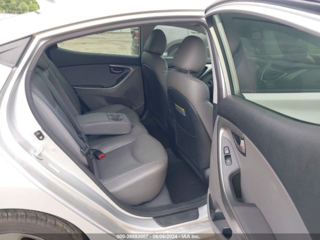 Photo 7 VIN: KMHDH4AE2BU117968 - HYUNDAI ELANTRA 