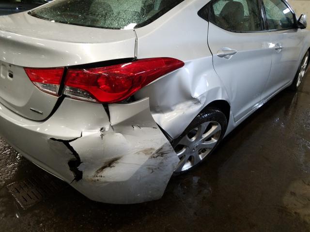 Photo 8 VIN: KMHDH4AE2BU166507 - HYUNDAI ELANTRA GL 