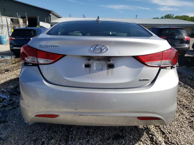 Photo 5 VIN: KMHDH4AE2BU167186 - HYUNDAI ELANTRA 