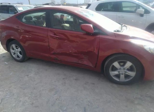 Photo 5 VIN: KMHDH4AE2C4441696 - HYUNDAI ELANTRA 