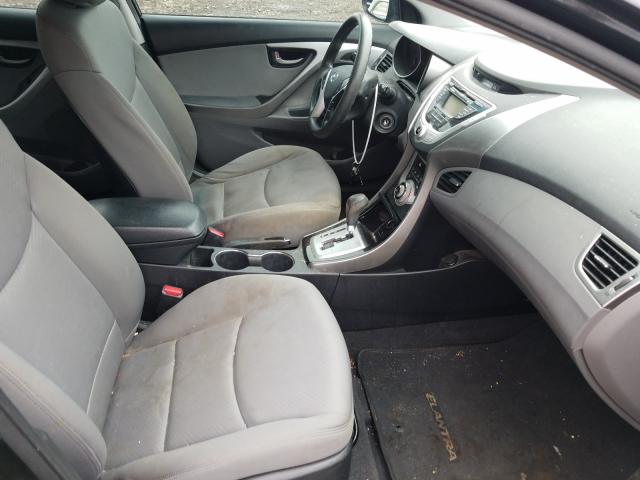 Photo 4 VIN: KMHDH4AE2CU181719 - HYUNDAI ELANTRA GL 