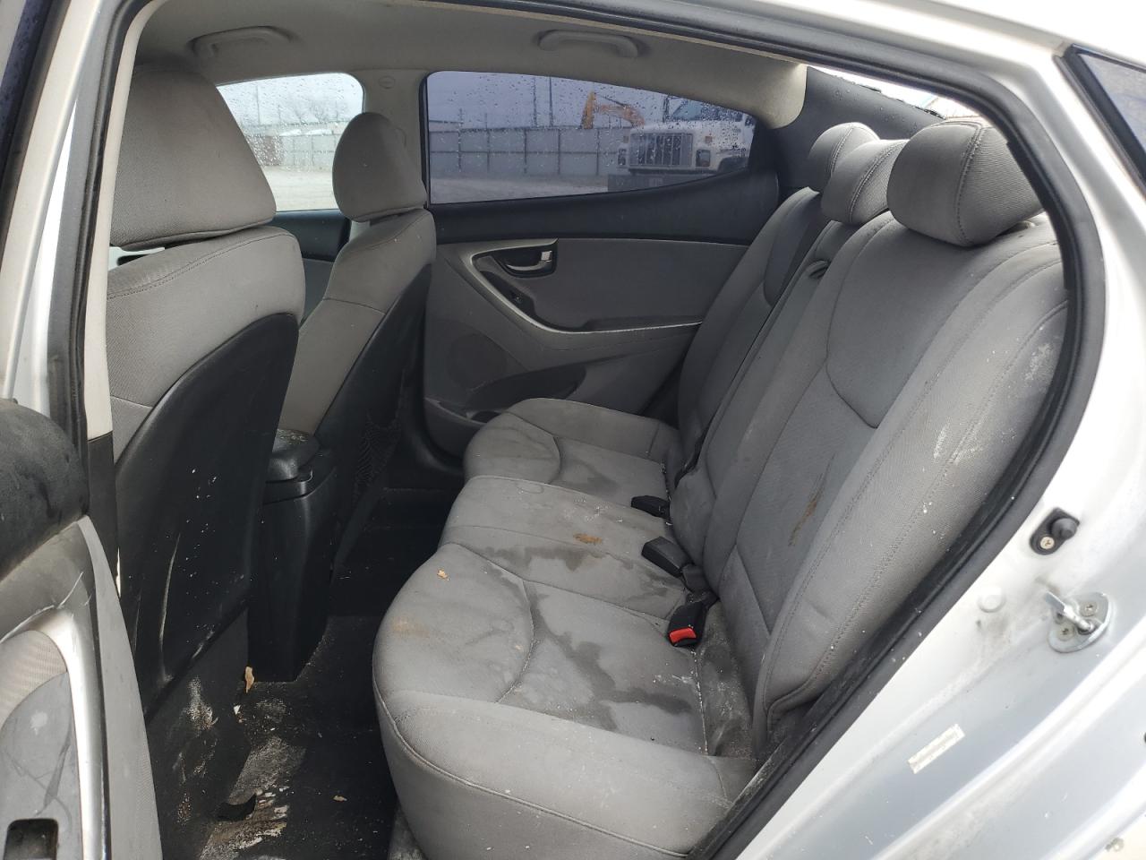 Photo 9 VIN: KMHDH4AE2CU205176 - HYUNDAI ELANTRA 