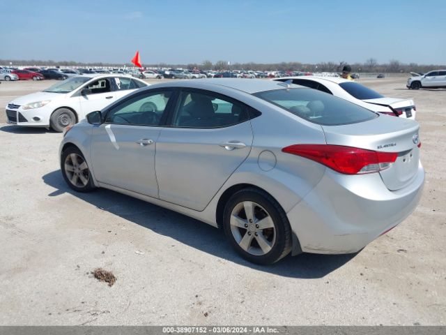 Photo 2 VIN: KMHDH4AE2CU213813 - HYUNDAI ELANTRA 