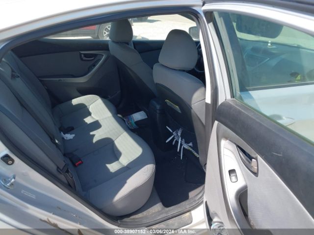 Photo 7 VIN: KMHDH4AE2CU213813 - HYUNDAI ELANTRA 