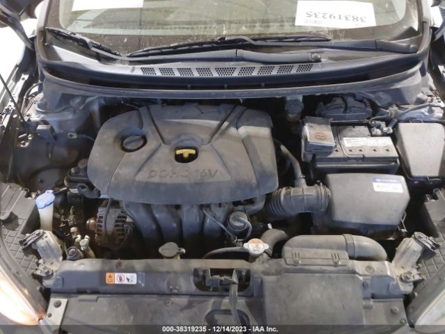 Photo 9 VIN: KMHDH4AE2CU230790 - HYUNDAI ELANTRA 