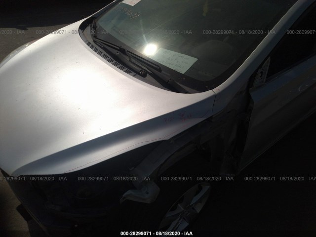 Photo 5 VIN: KMHDH4AE2CU237089 - HYUNDAI ELANTRA 