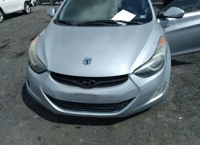 Photo 5 VIN: KMHDH4AE2CU246620 - HYUNDAI ELANTRA 