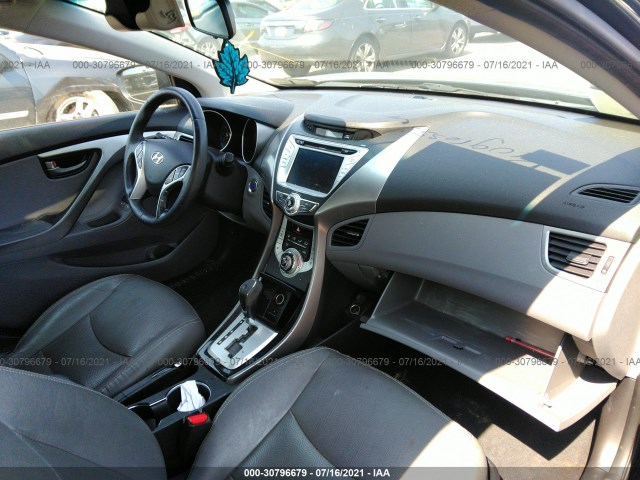 Photo 4 VIN: KMHDH4AE2CU271890 - HYUNDAI ELANTRA 